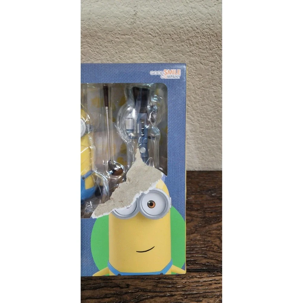 Kevin Good Smile Company Nendoroid 2302 Minions Action Figure NEW Damaged Box